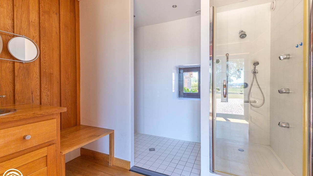 Photo of Bathroom in Genouillac