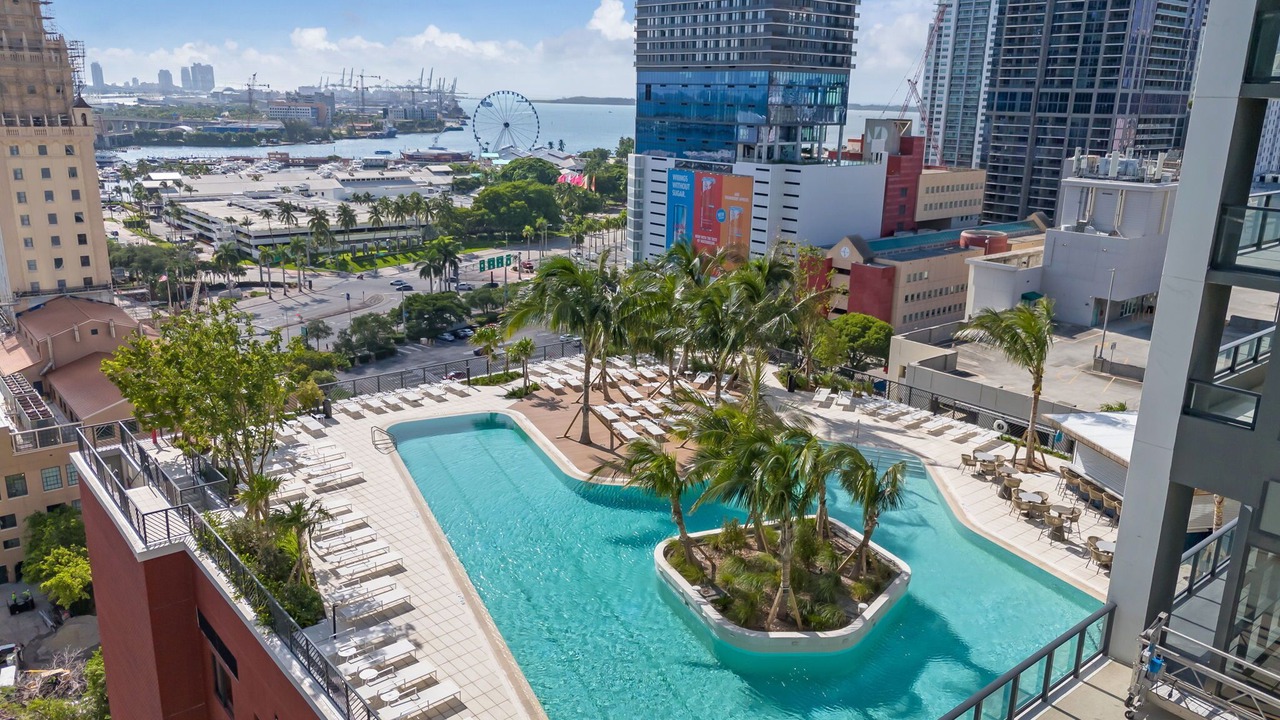 Photo of Outdoor in Downtown Miami