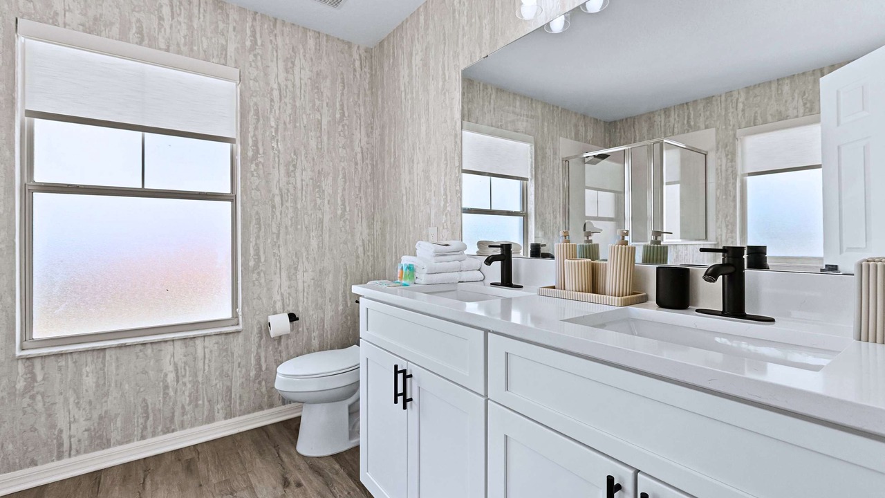 Photo of Bathroom in Windwood Bay