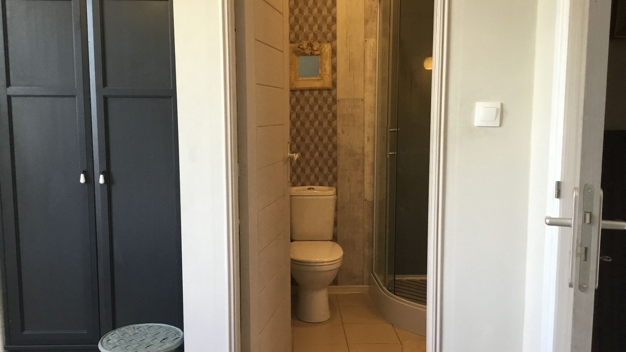 Photo of Bathroom in Saint-Junien