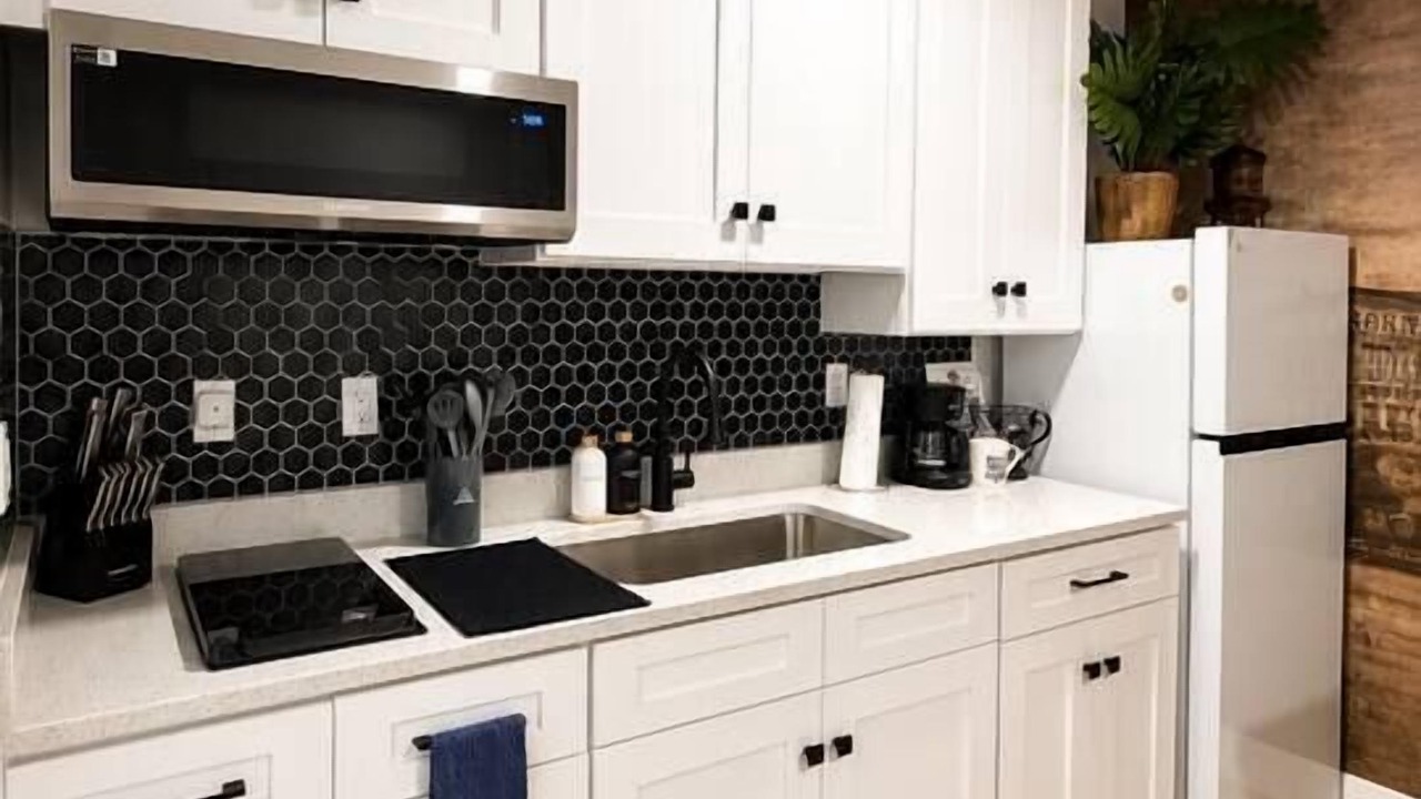 Photo of Kitchen in Greater Palm River Point CDC