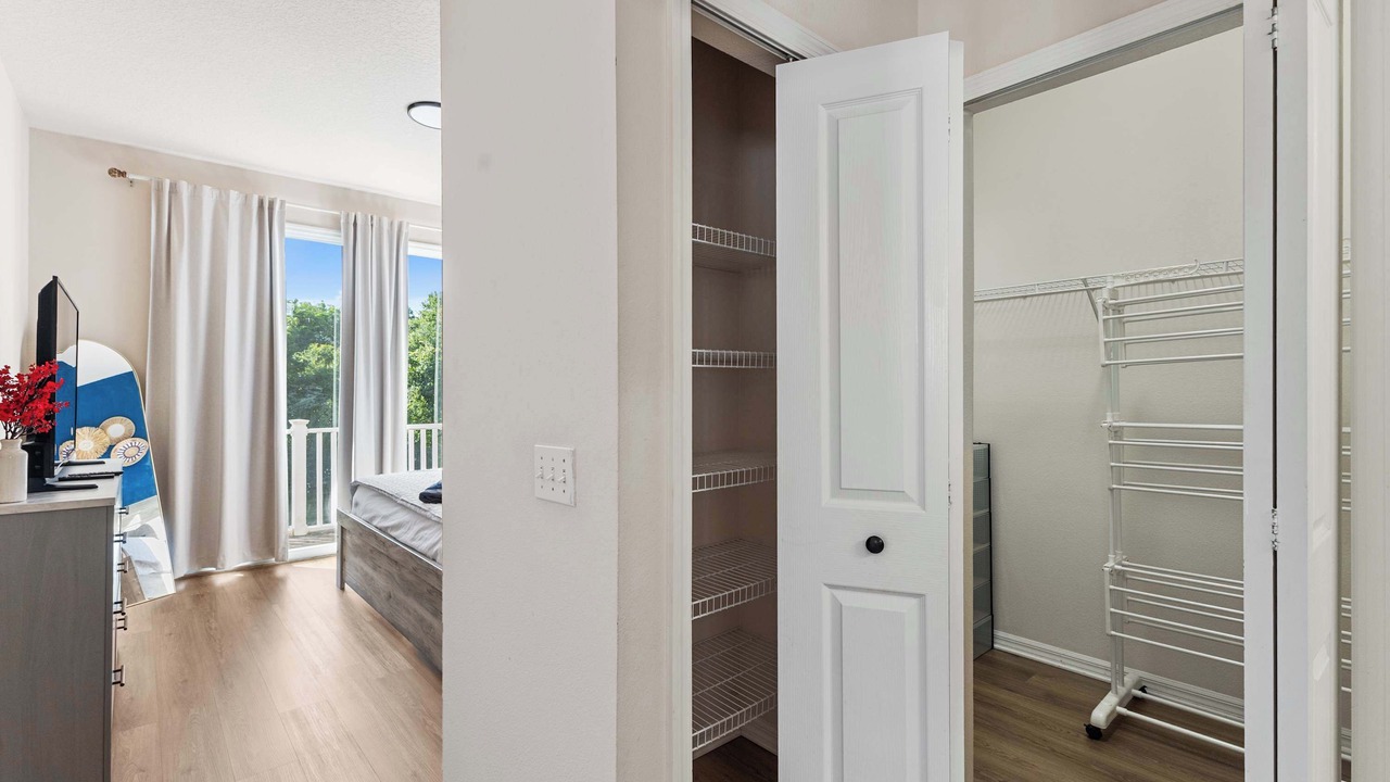 Photo of Bedroom in Windwood Bay