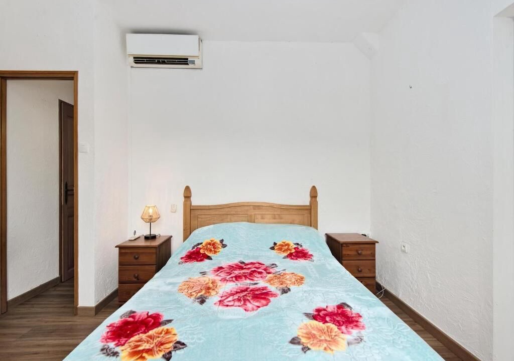 Photo of Bedroom in Flayosc