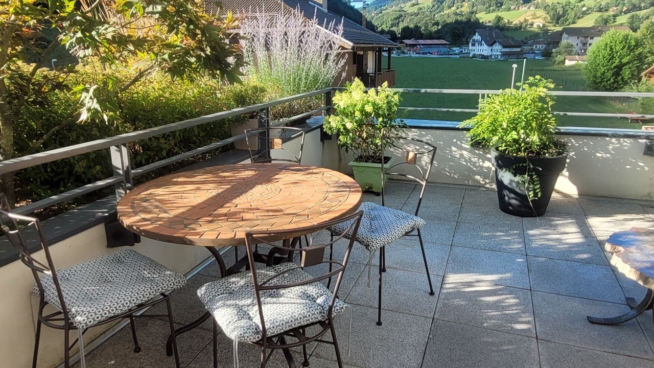 Photo of Outdoor in Thones