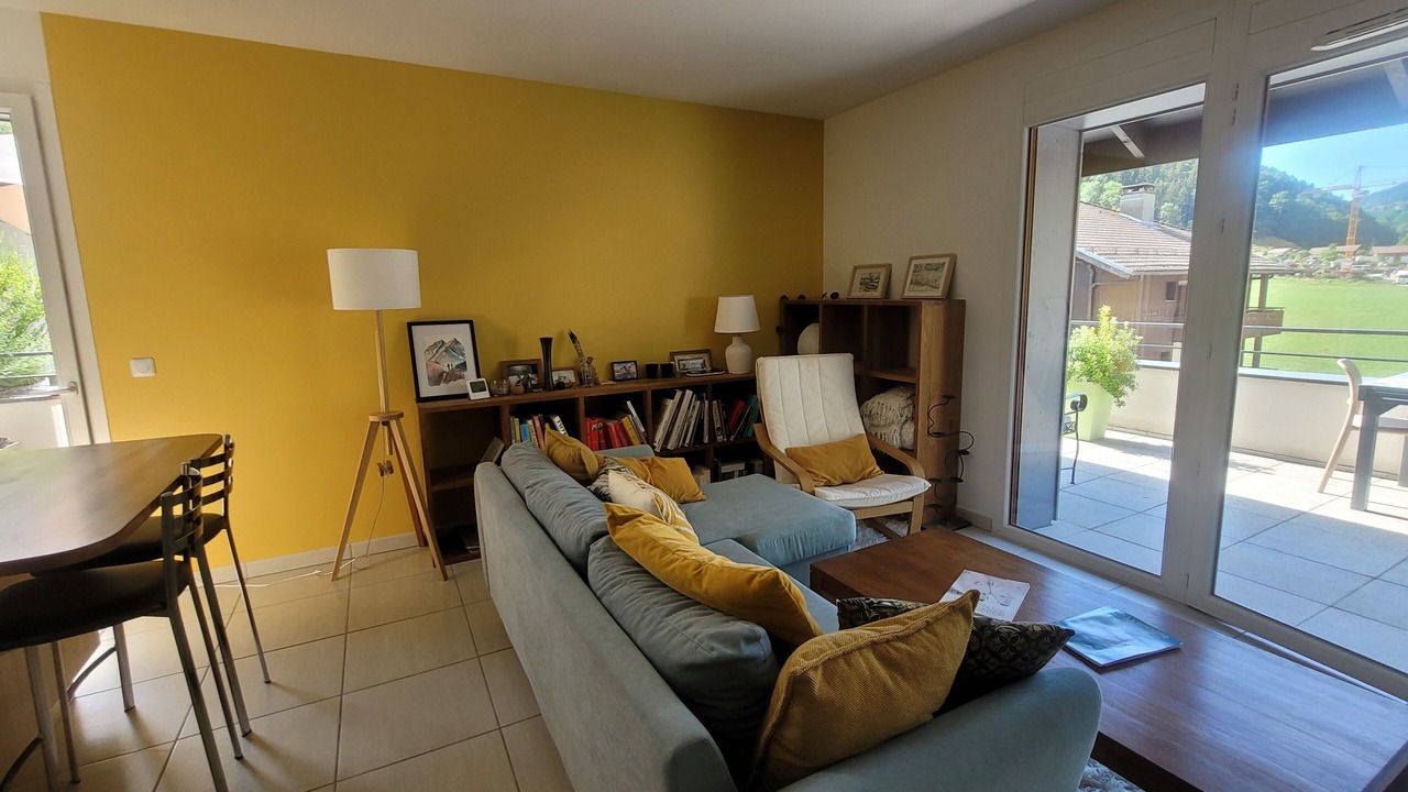 Photo of Livingroom in Thones