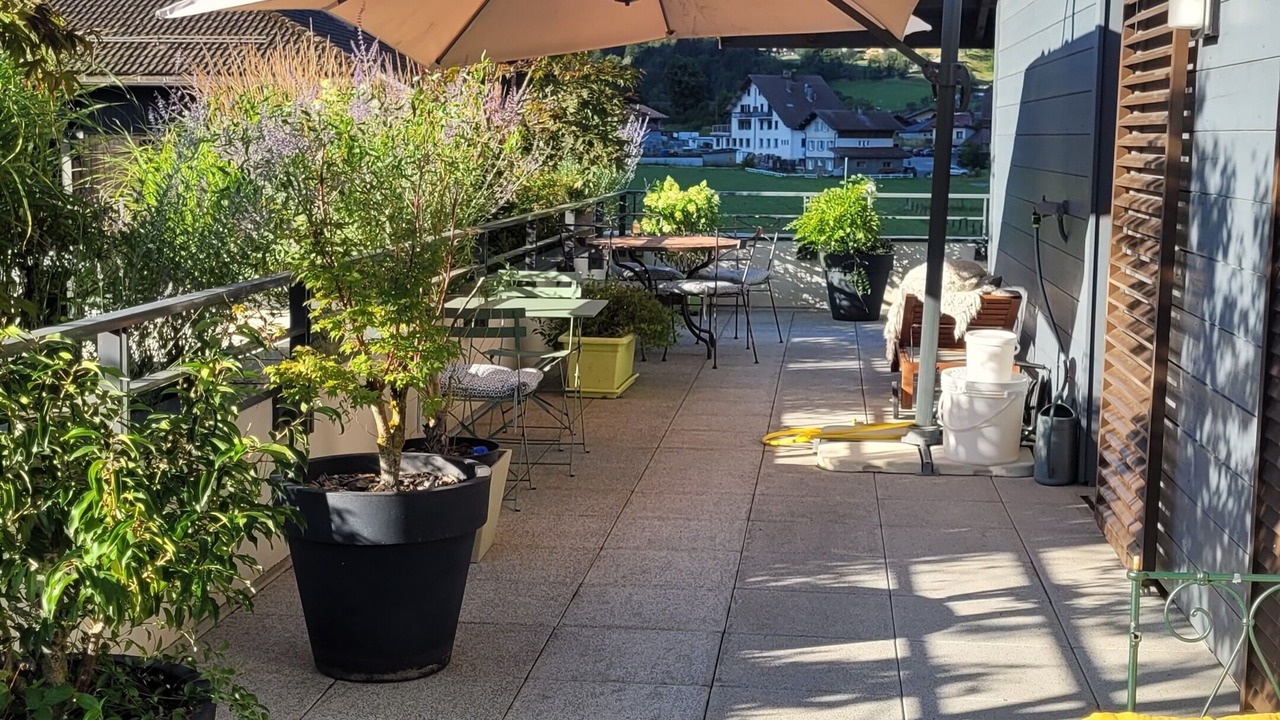 Photo of Patio Balcony in Thones