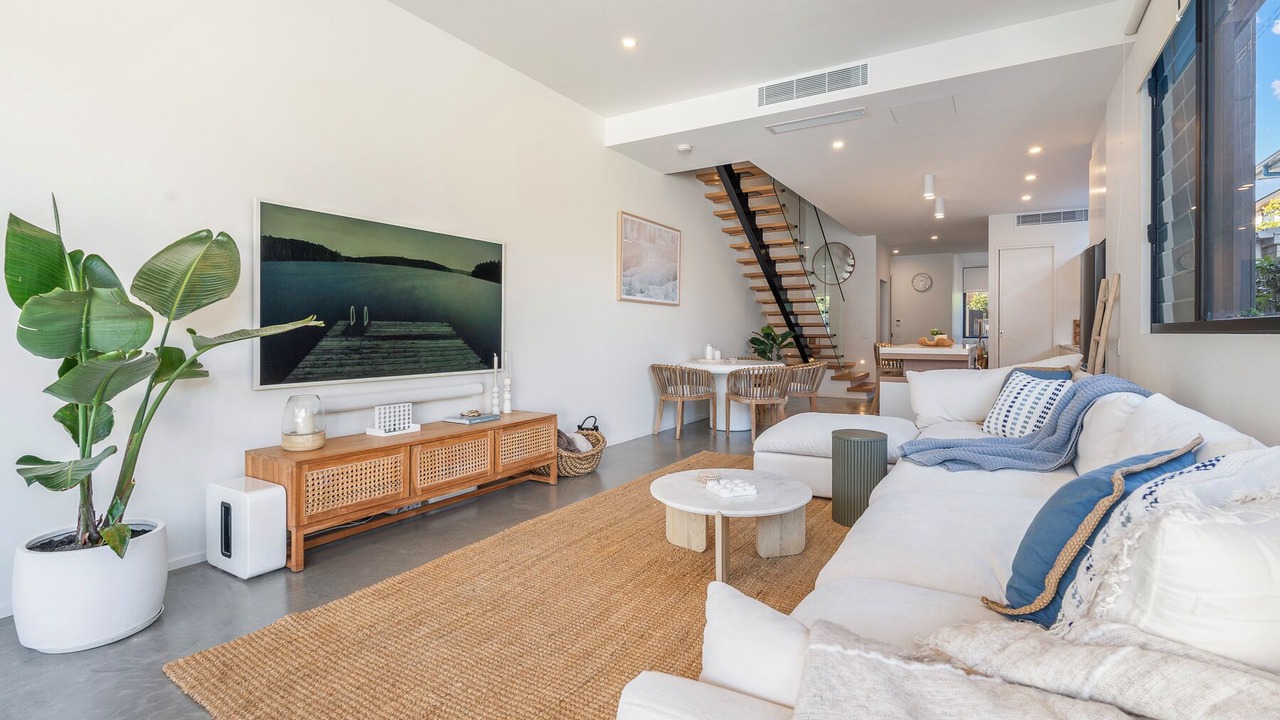 Photo of Livingroom in Mermaid Beach