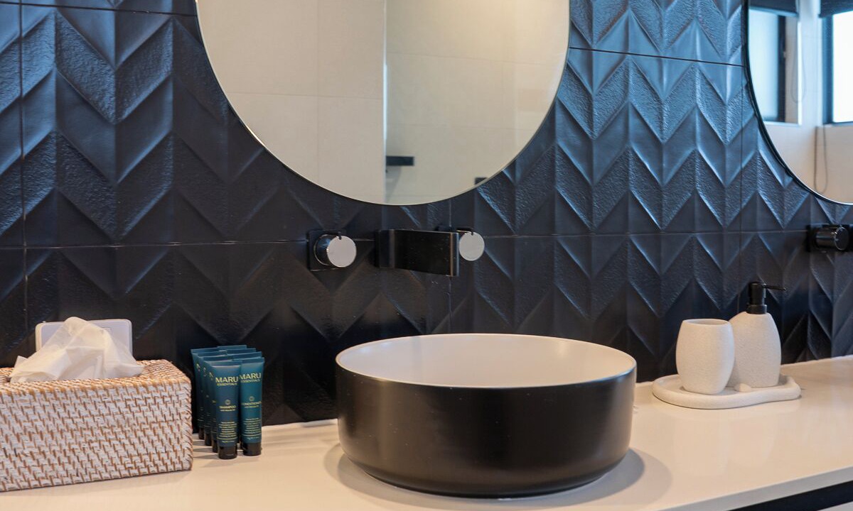 Photo of Bathroom in Mermaid Beach