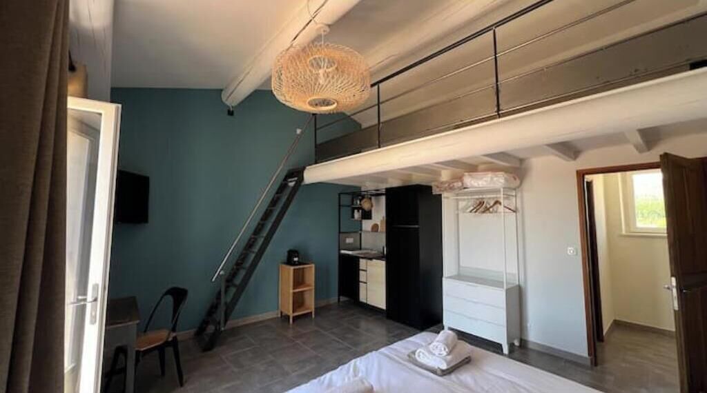 Photo of Bedroom in Gordes