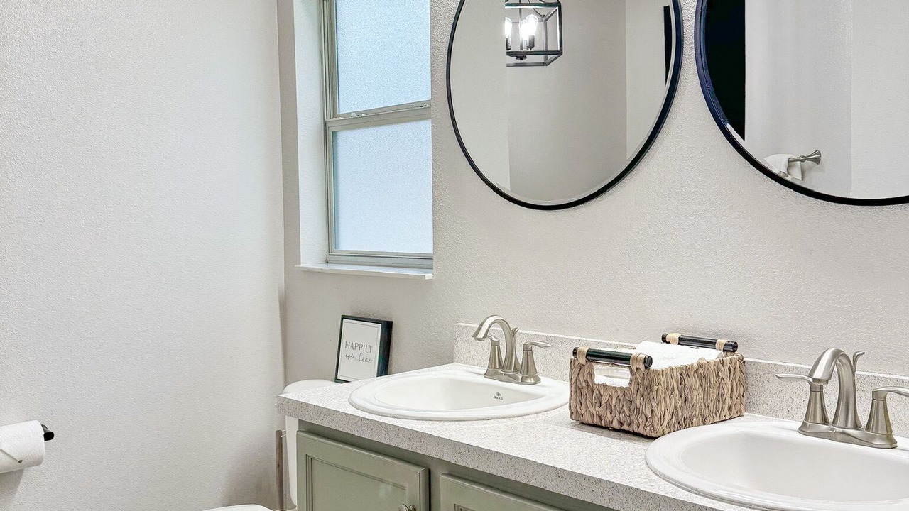 Photo of Bathroom in Balm