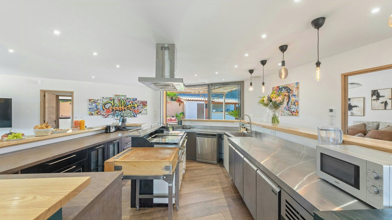 Photo of Kitchen in Ollioules