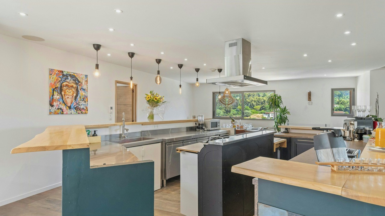 Photo of Kitchen in Ollioules