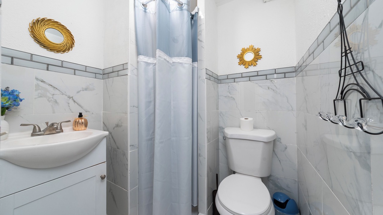 Photo of Bathroom in Poinciana