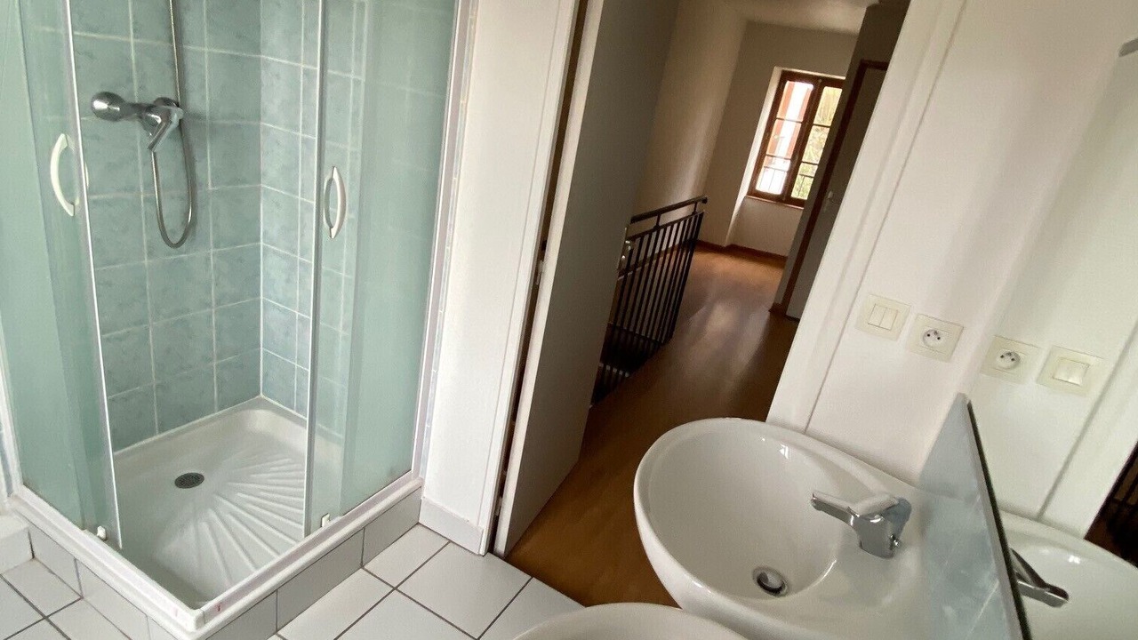Photo of Bathroom in Pontgibaud
