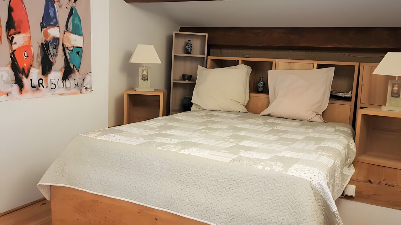 Photo of Bedroom in Auriol