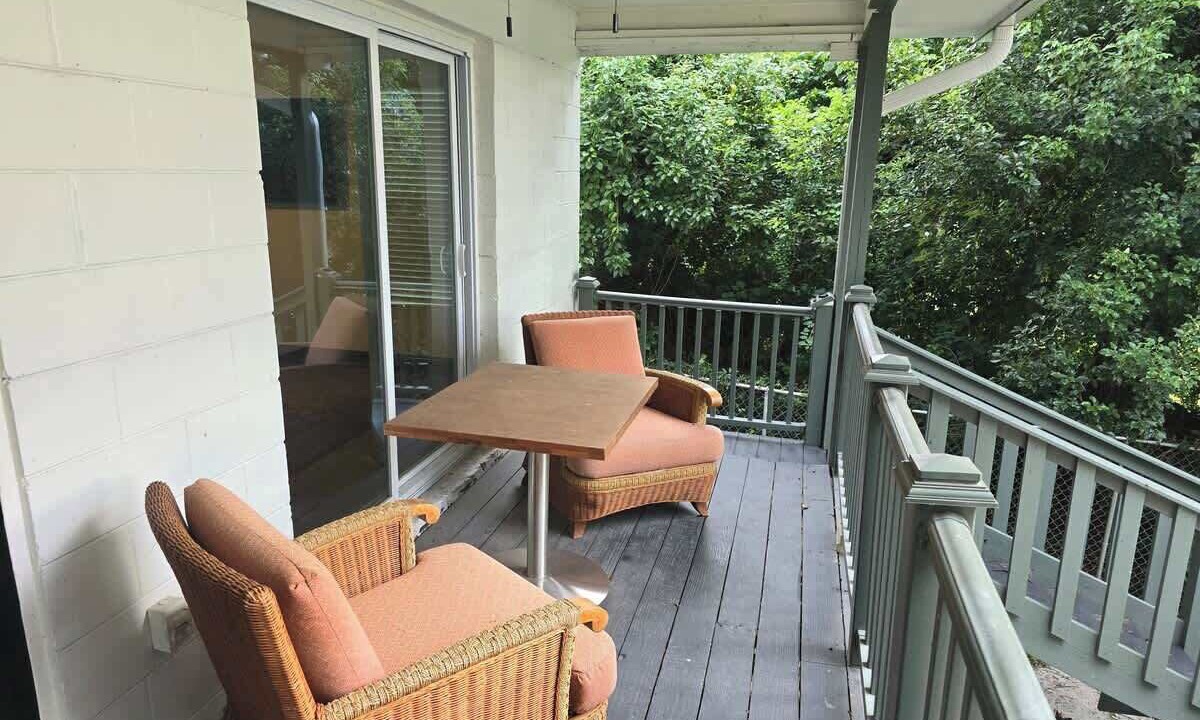 Photo of Patio Balcony in Heathrow