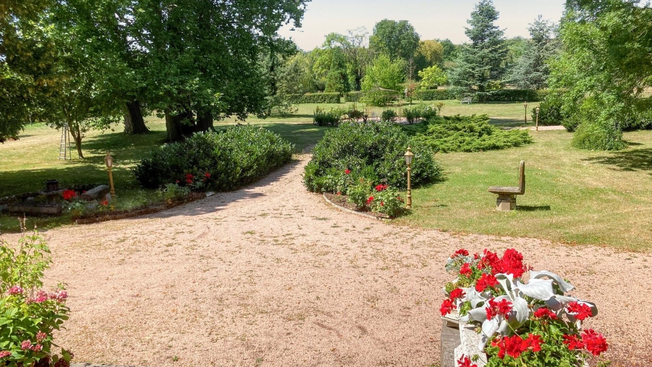 Photo of Outdoor in Saint-Genes-du-Retz