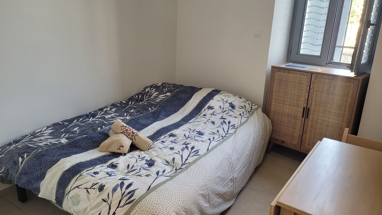 Photo of Bedroom in Suze-la-Rousse
