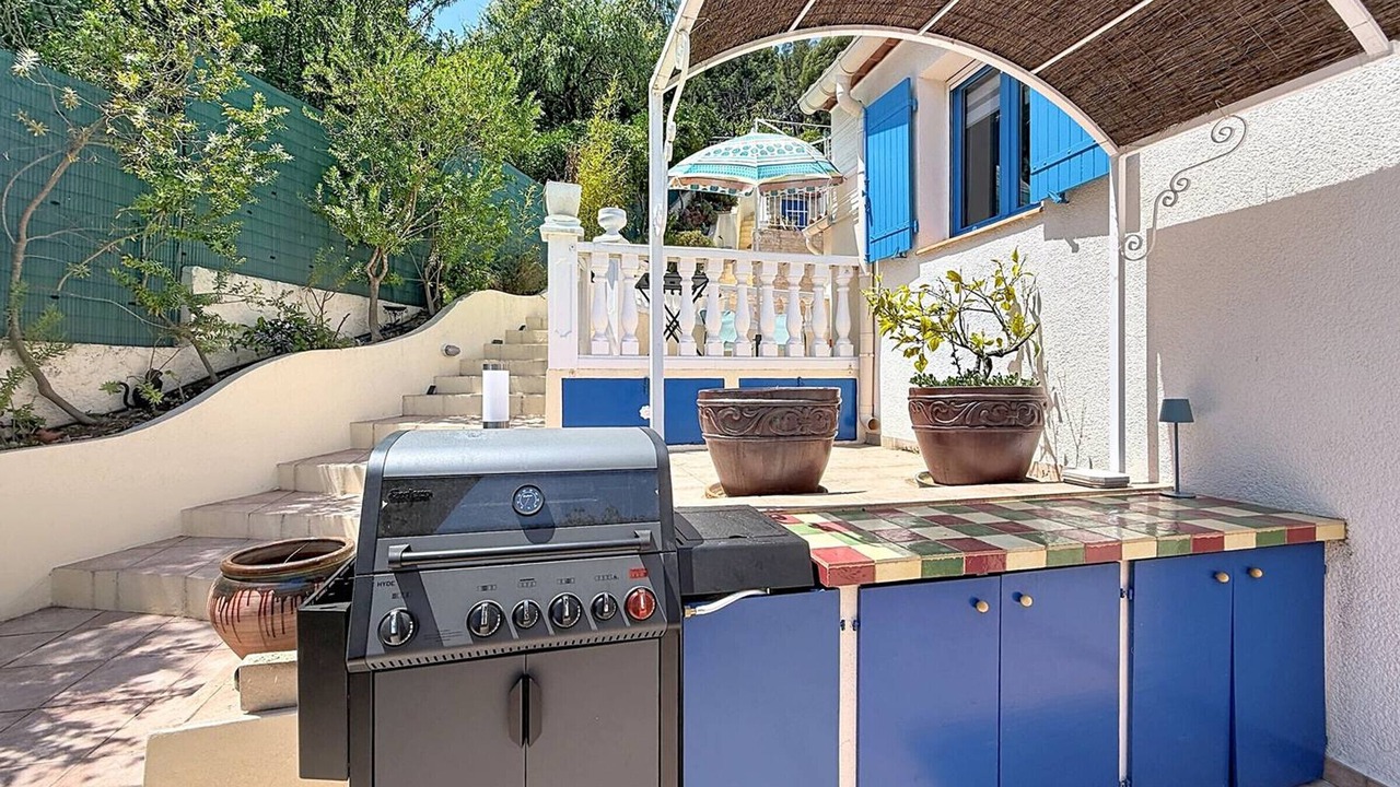 Photo of Patio Balcony in Saint-Cyr-sur-Mer