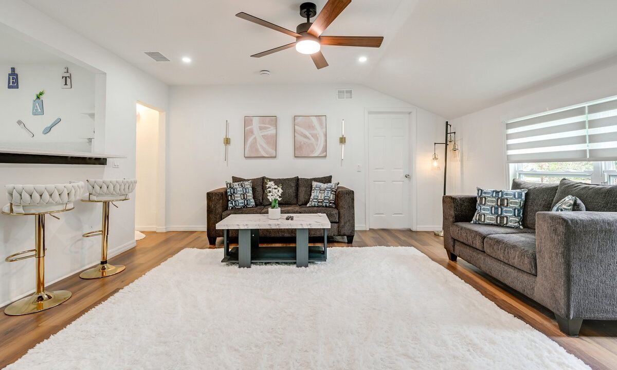Photo of Livingroom in Old Seminole Heights