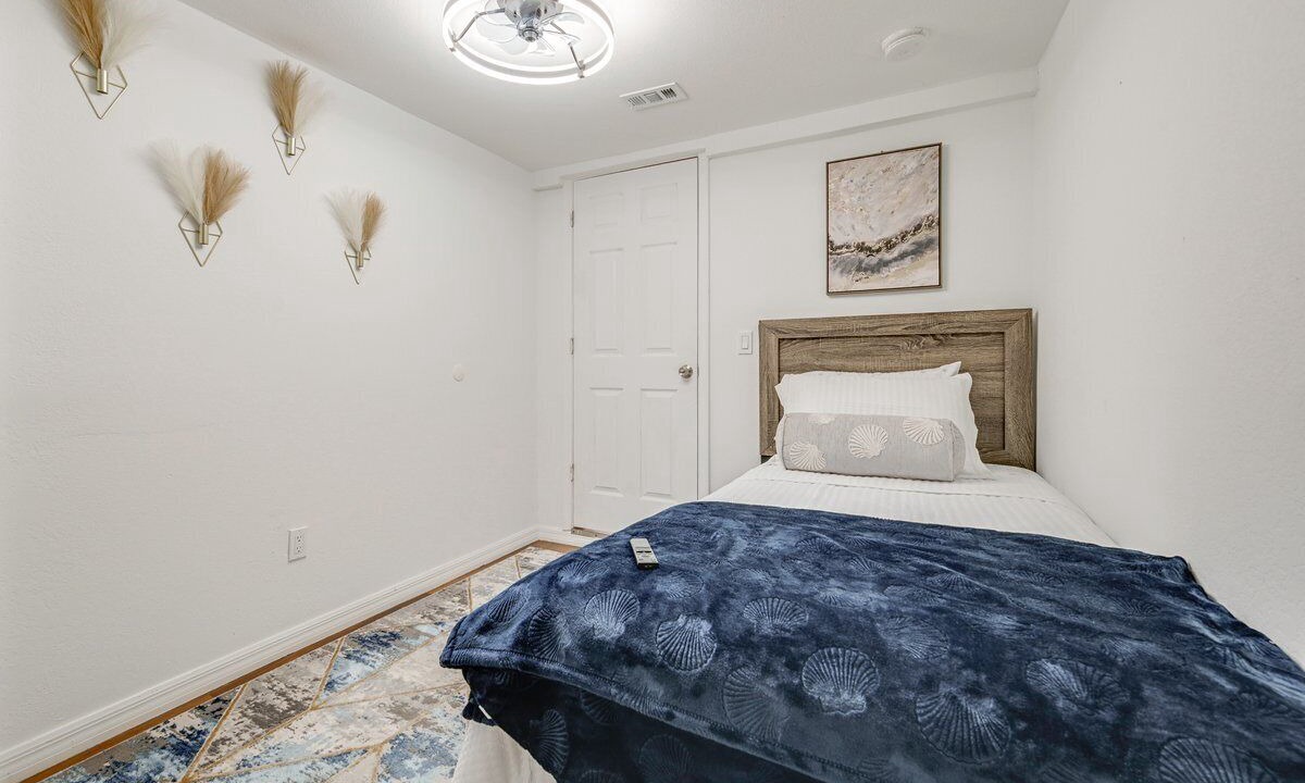 Photo of Bedroom in Old Seminole Heights