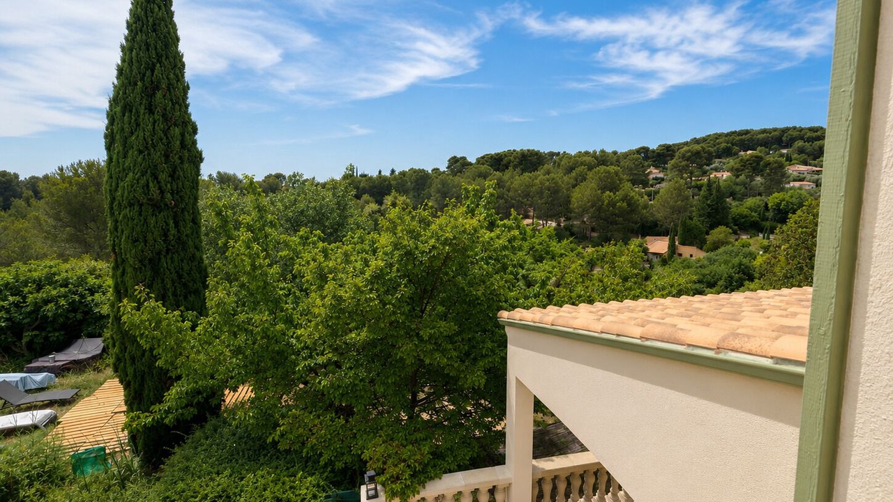 Photo of Outdoor in La Treille