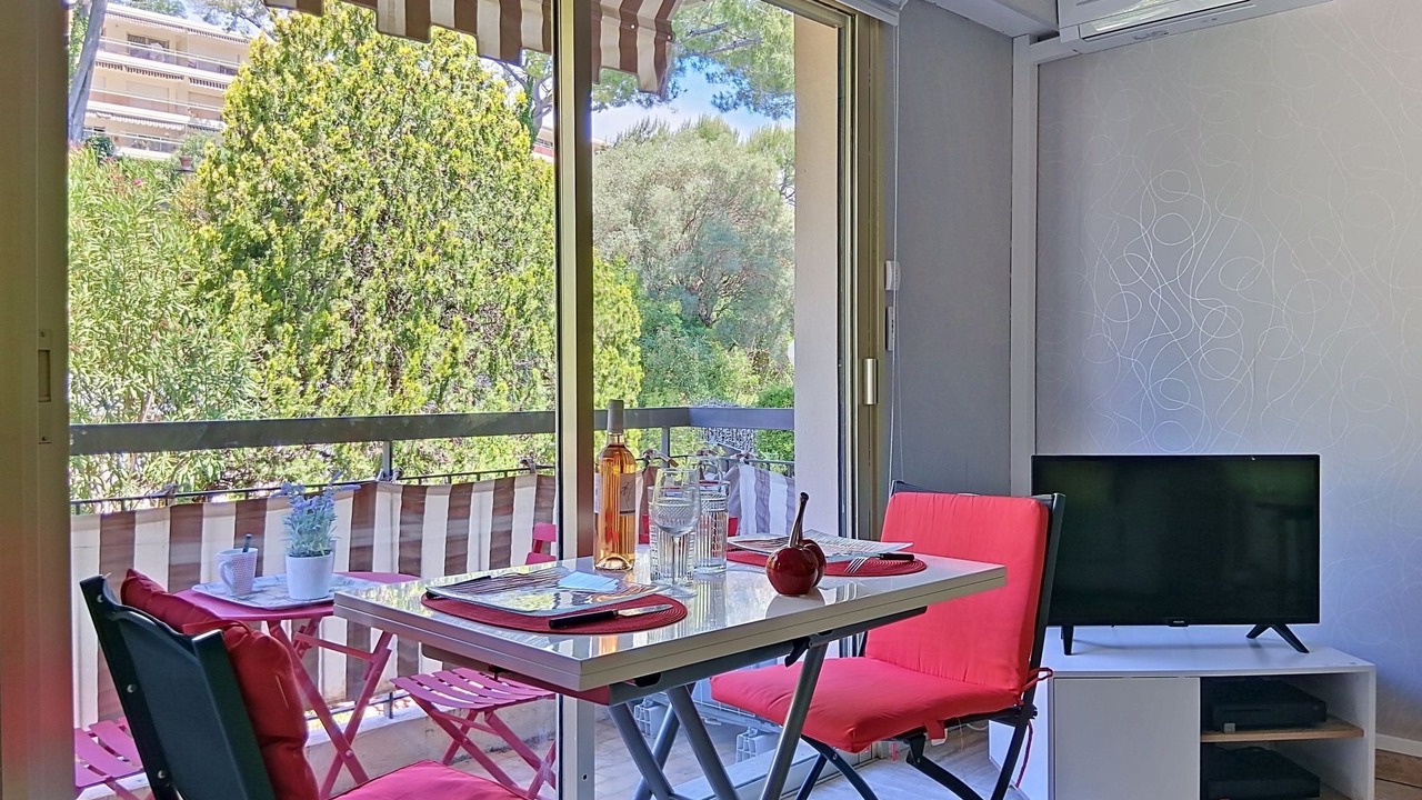 Photo of Livingroom in Bastide Giraud