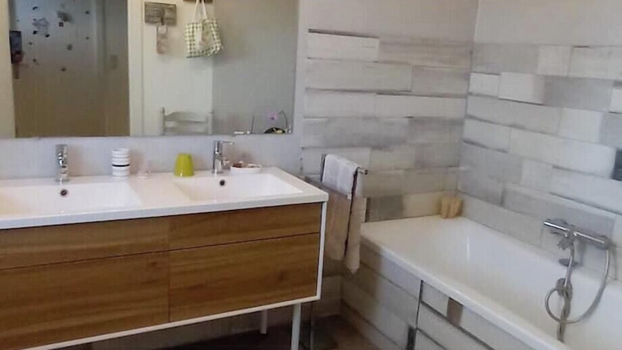 Photo of Bathroom in Saint-Paul-en-Foret