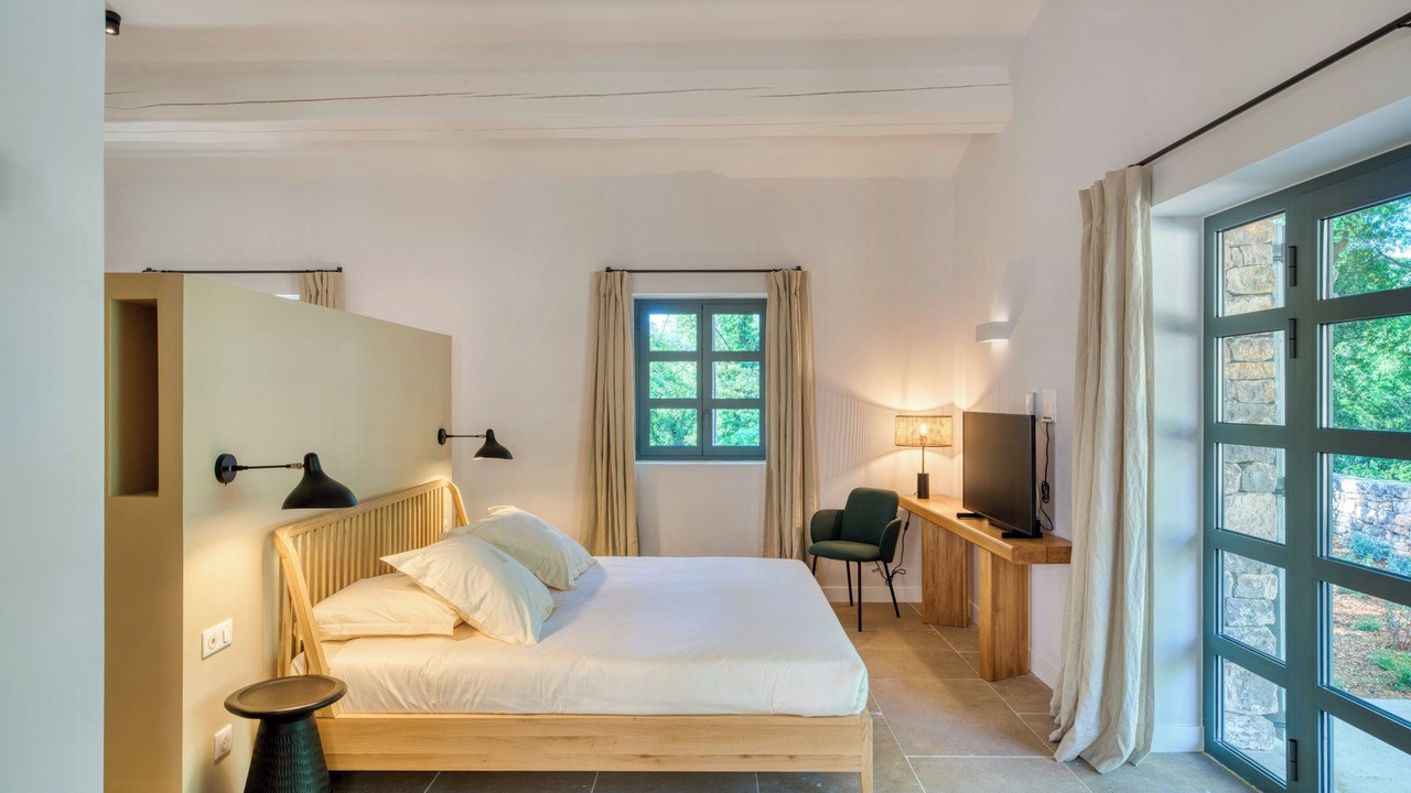 Photo of Bedroom in Tourves