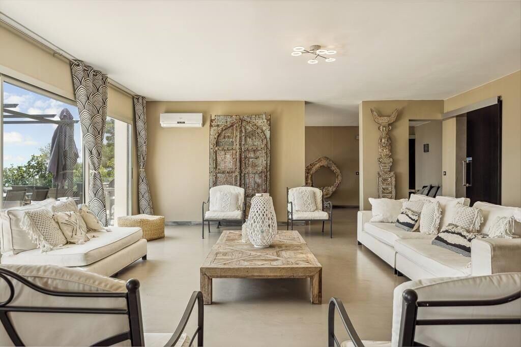 Photo of Livingroom in Saint-Vallier-de-Thiey