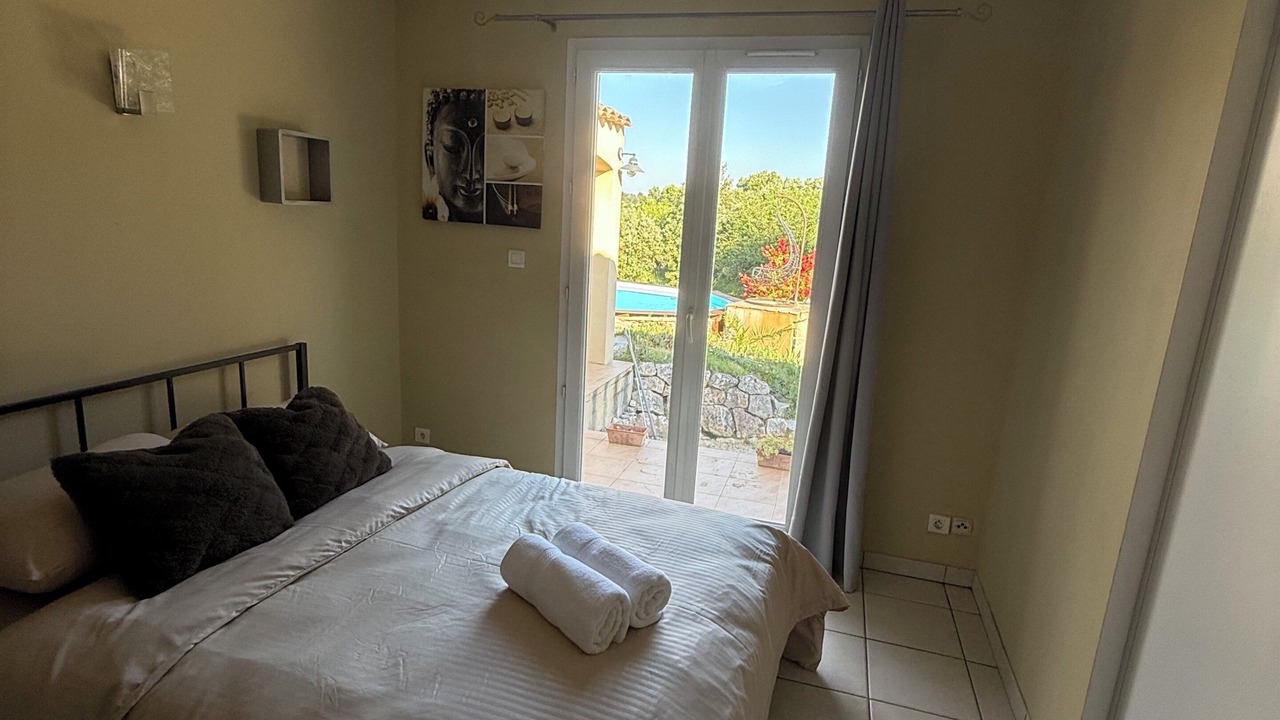 Photo of Bedroom in Saint-Marcel-d'Aredeche