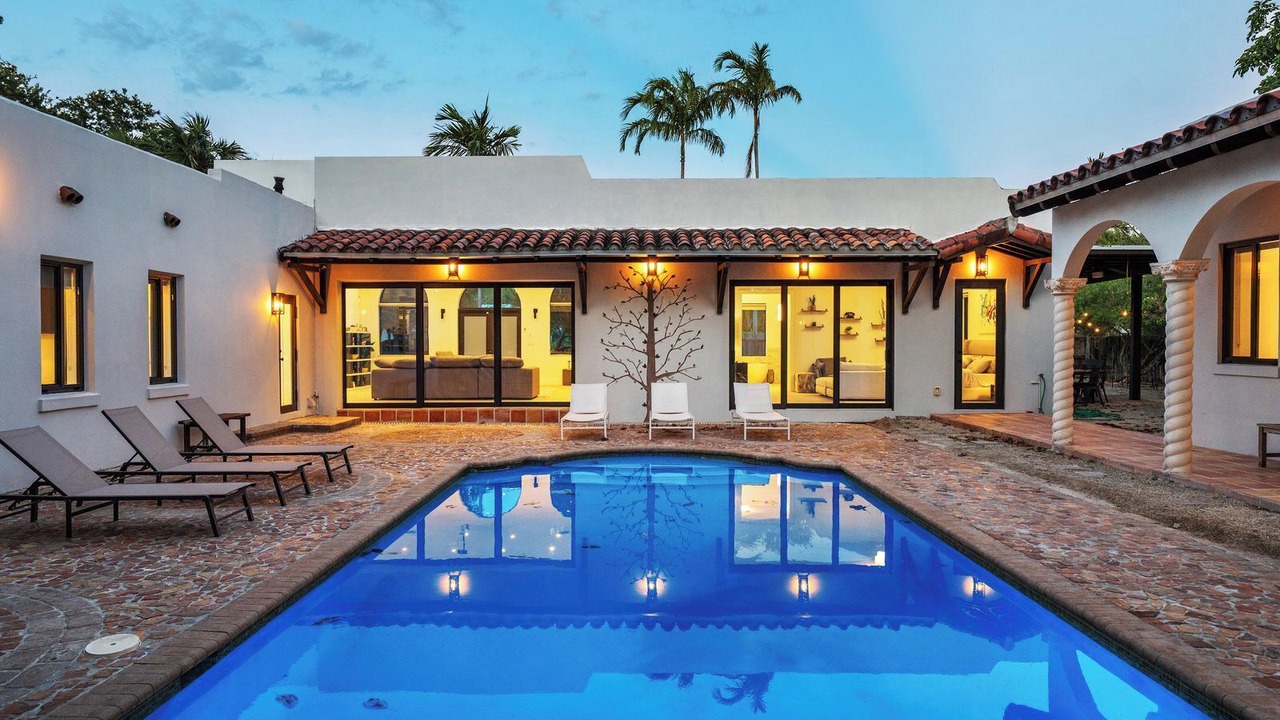 Photo of Outdoor in Miami Shores