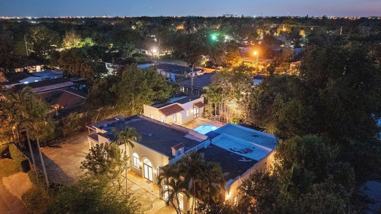 Photo of Outdoor in Miami Shores