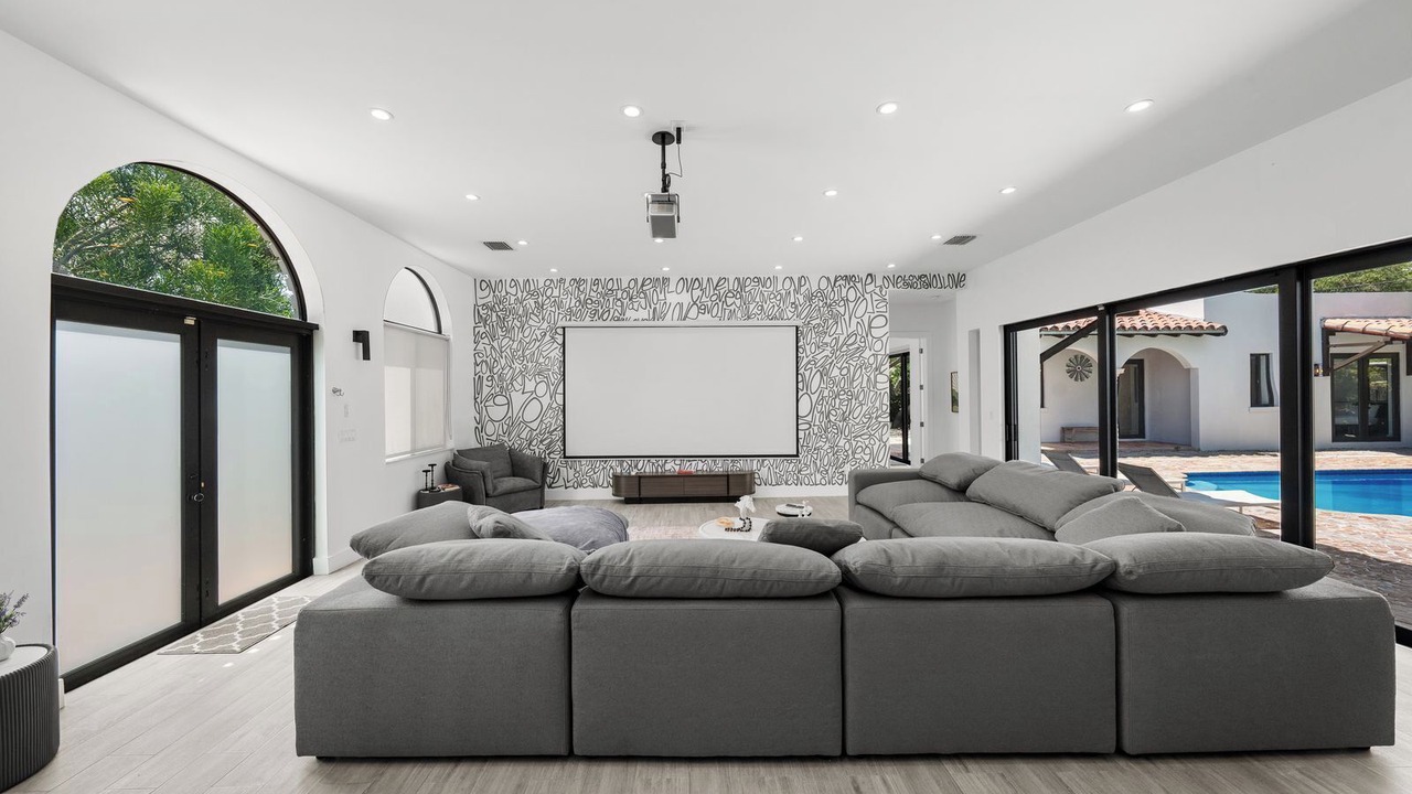 Photo of Livingroom in Miami Shores