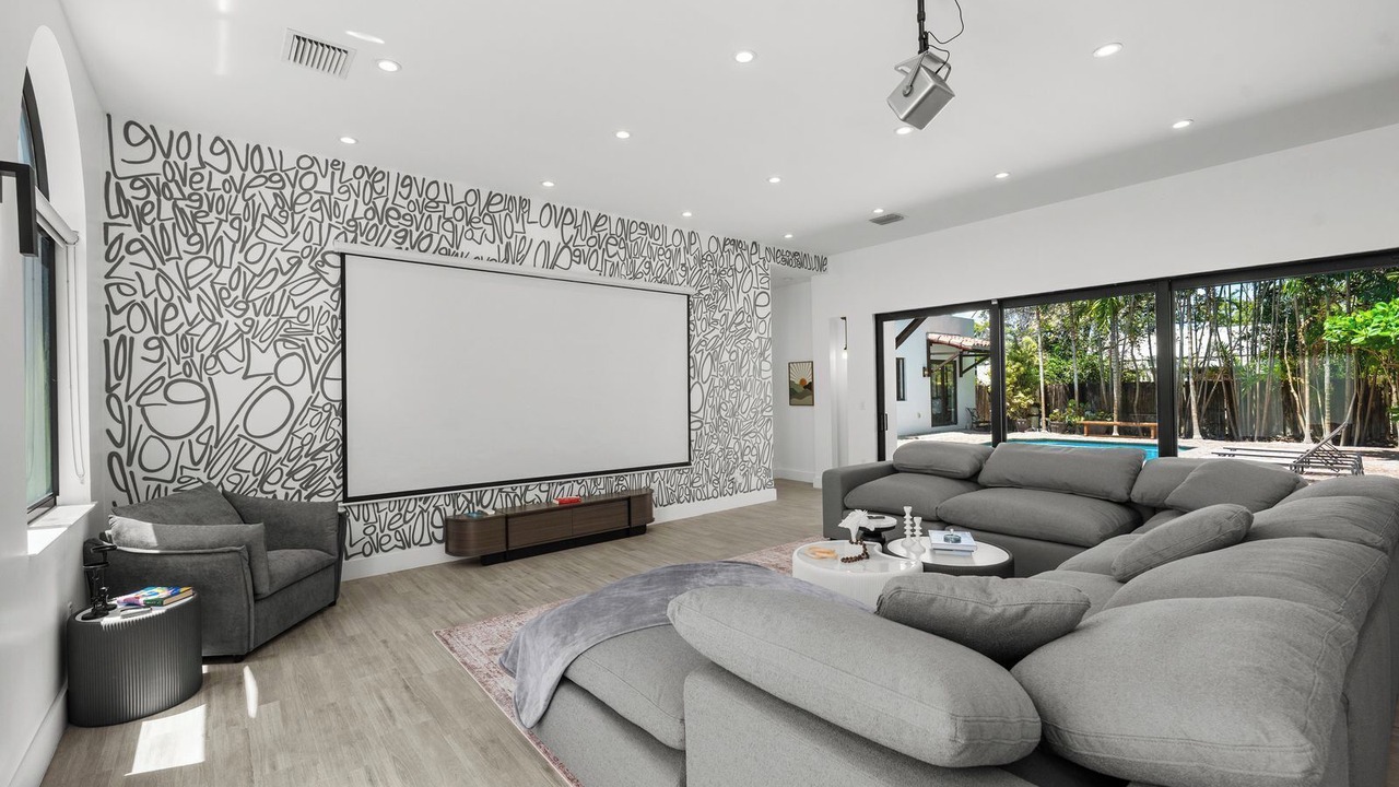 Photo of Livingroom in Miami Shores