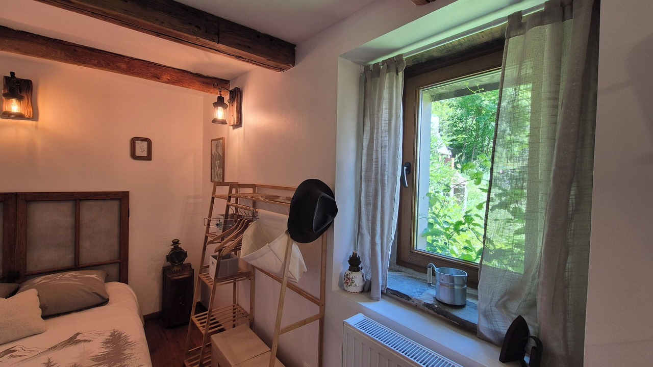 Photo of Bedroom in Meolans-Revel
