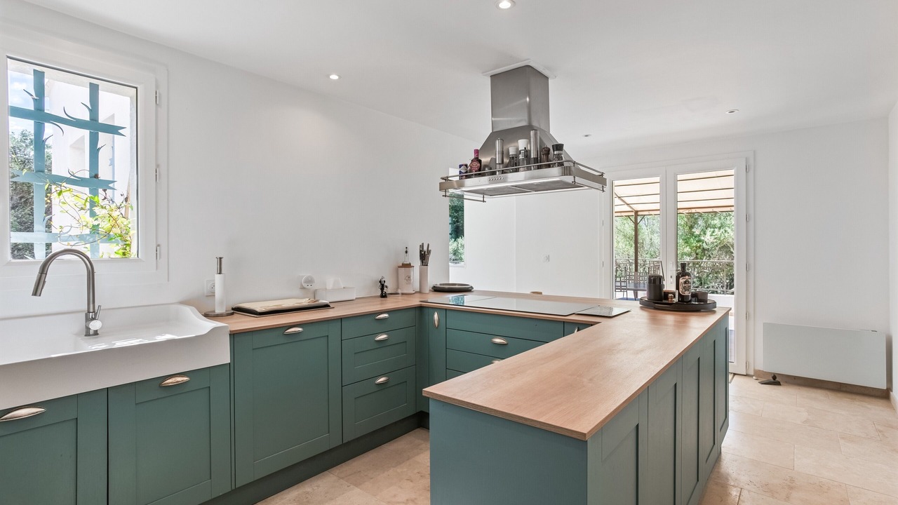 Photo of Kitchen in Le Thoronet