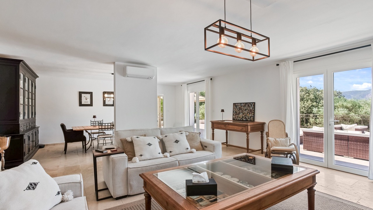 Photo of Livingroom in Le Thoronet