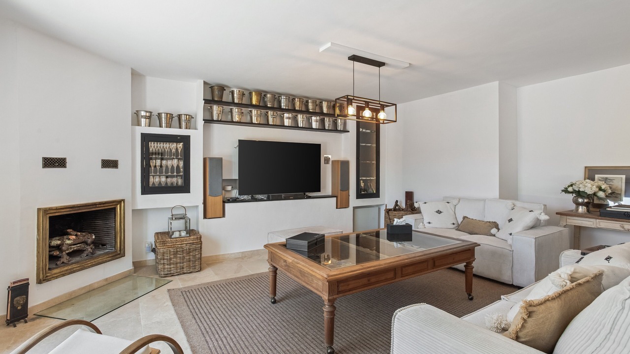 Photo of Livingroom in Le Thoronet