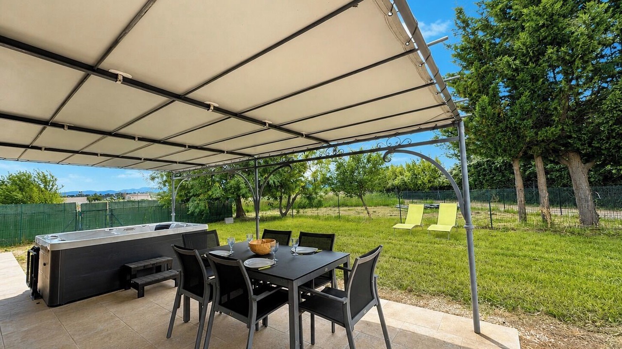 Photo of Outdoor in Le Luc