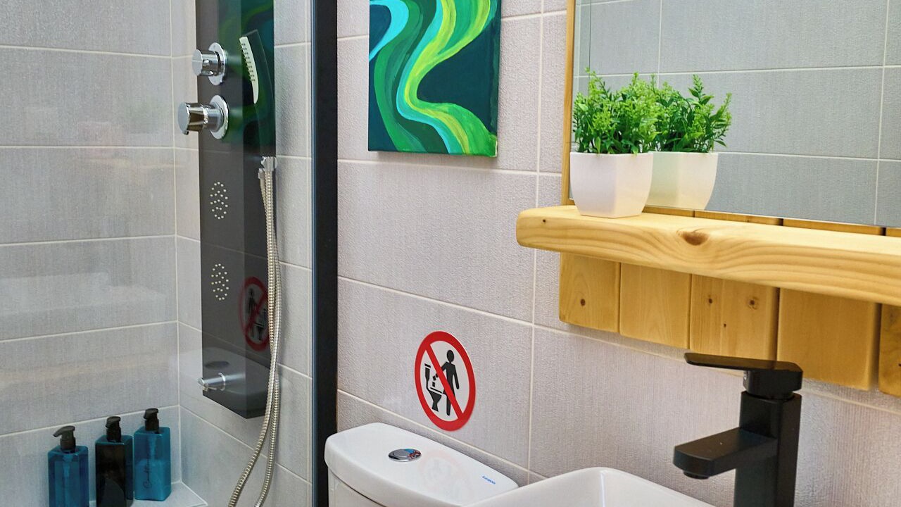 Photo of Bathroom in Larissa