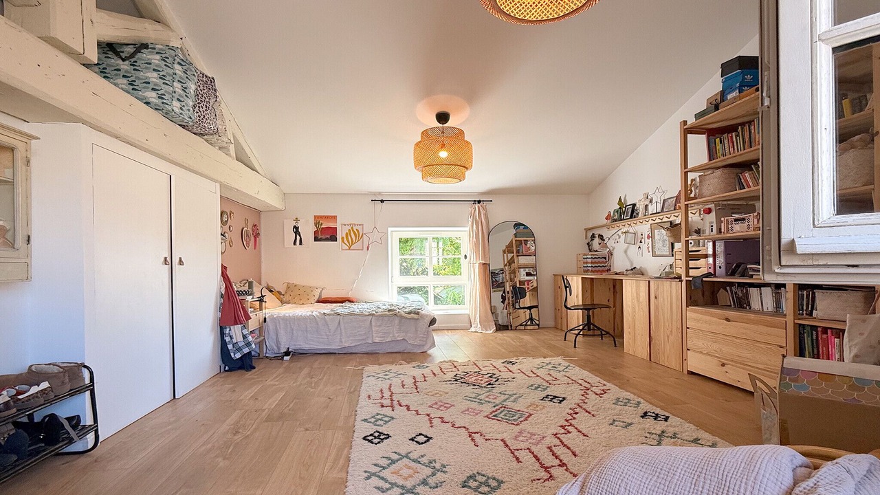 Photo of Bedroom in Saint-Genis-Laval