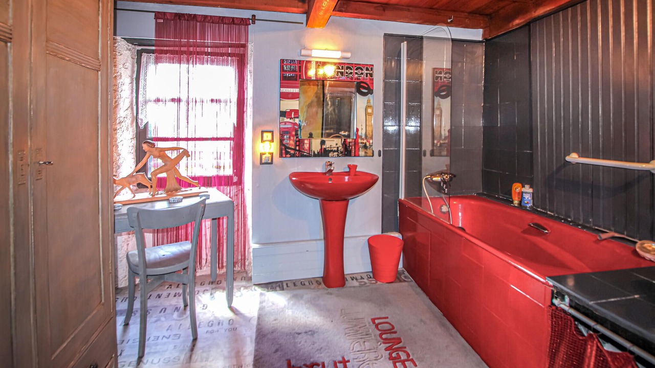 Photo of Bathroom in Saint-Felicien