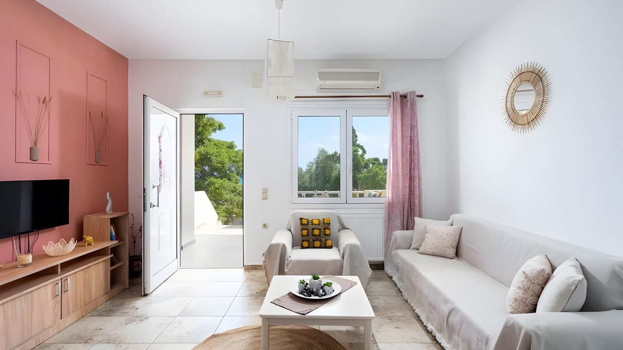 Photo of Livingroom in Goudhouros