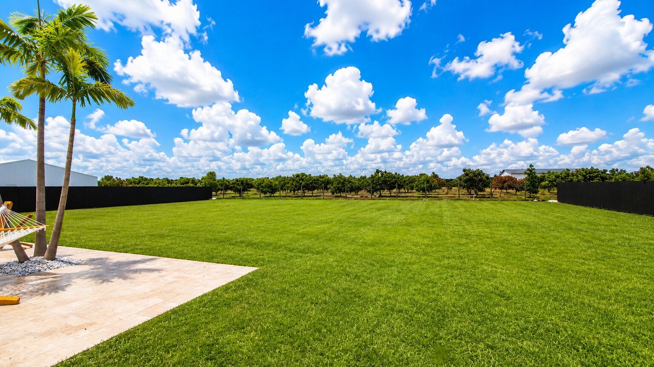 Photo of Outdoor in Ludlam