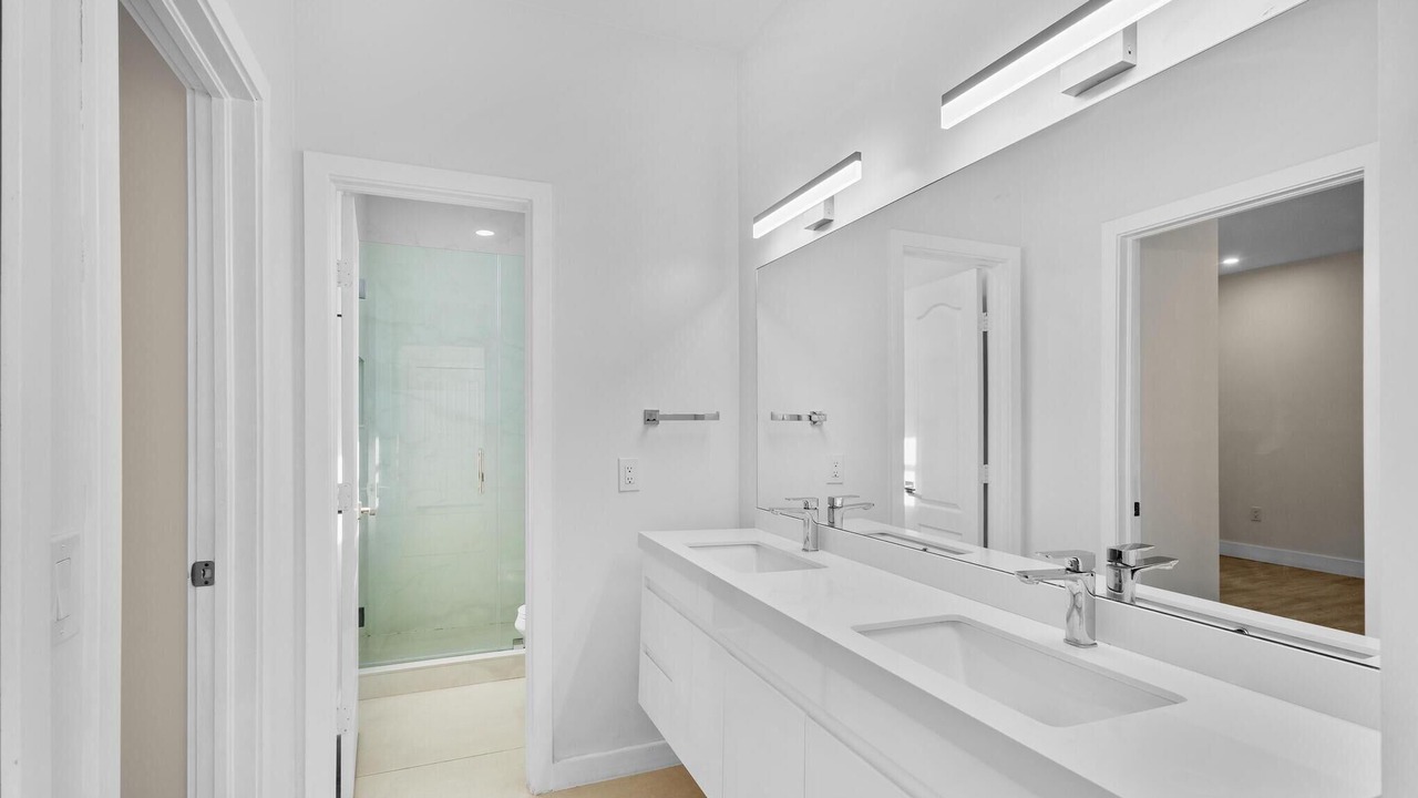 Photo of Bathroom in Ludlam