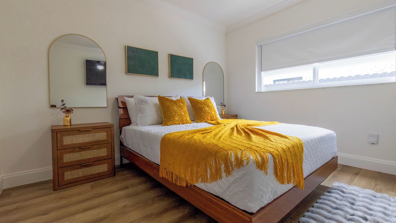Photo of Bedroom in Kendale Lakes