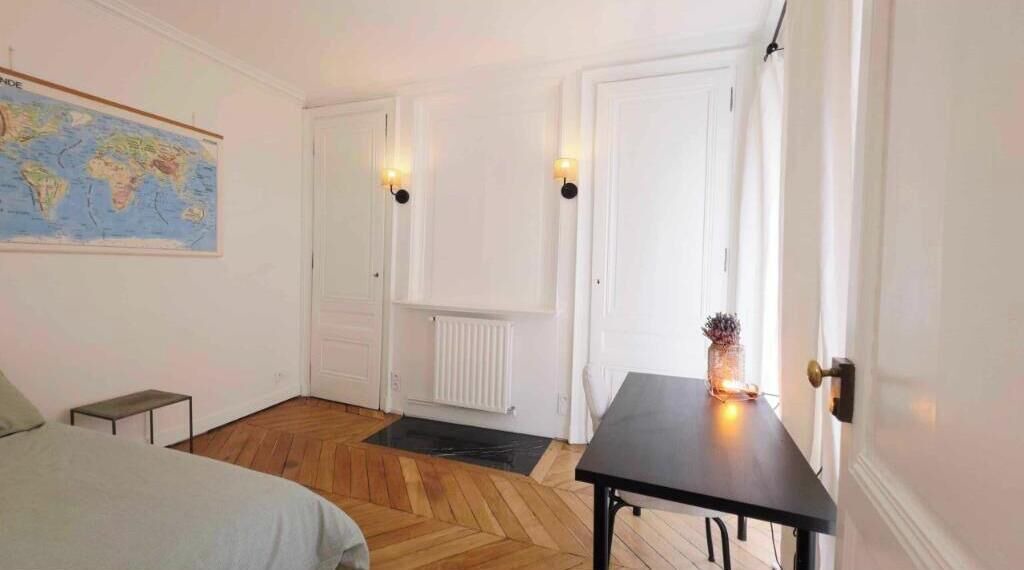 Photo of Bedroom in Les Cordeliers