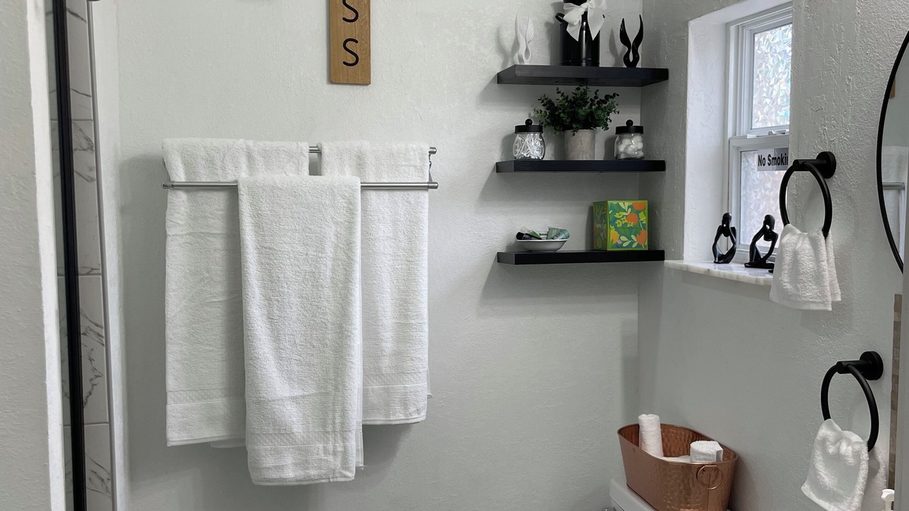 Photo of Bathroom in Crystal Lake