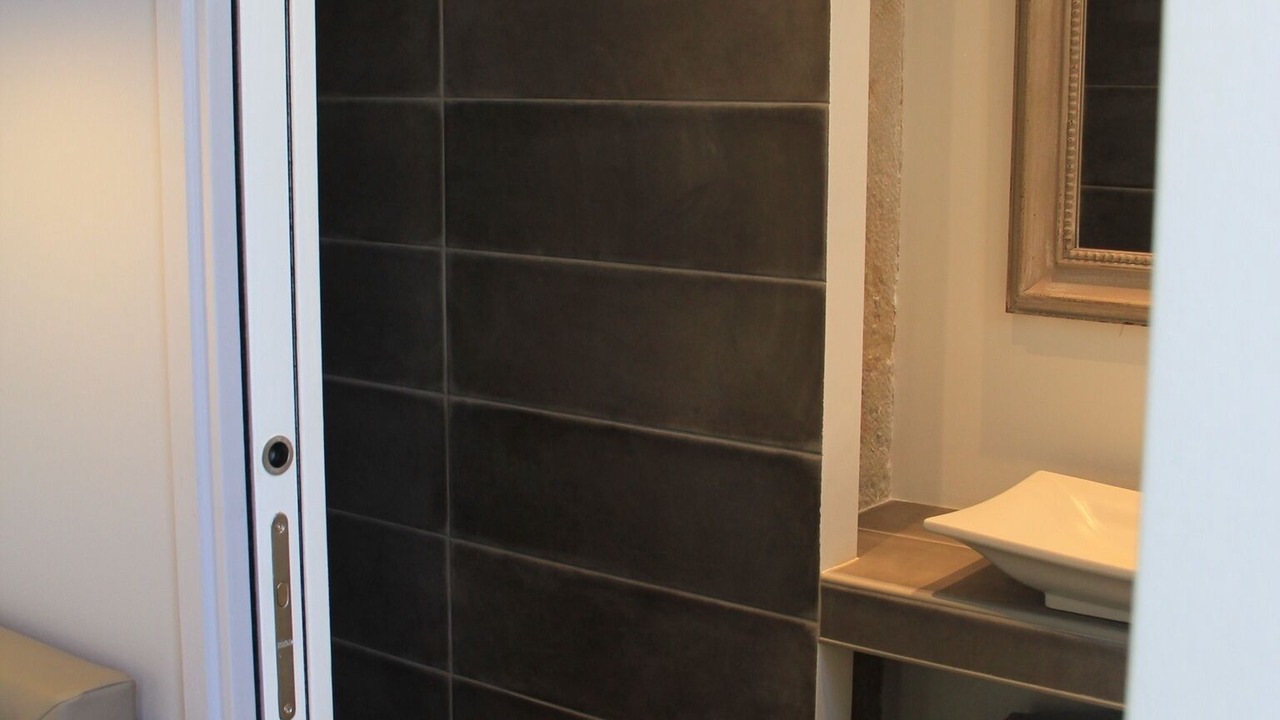 Photo of Bathroom in La Confluence